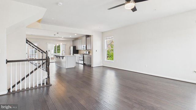 10068 MARKET ST, Manassas, VA 20110