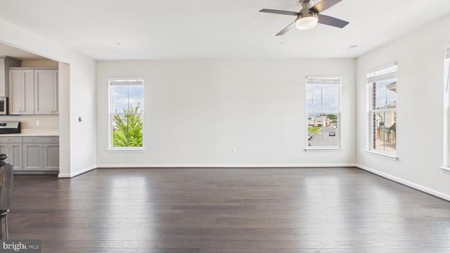 10068 MARKET ST, Manassas, VA 20110