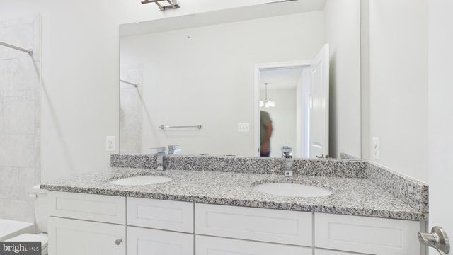 10068 MARKET ST, Manassas, VA 20110