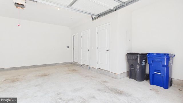 10068 MARKET ST, Manassas, VA 20110