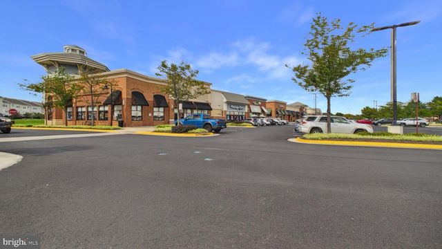 10068 MARKET ST, Manassas, VA 20110