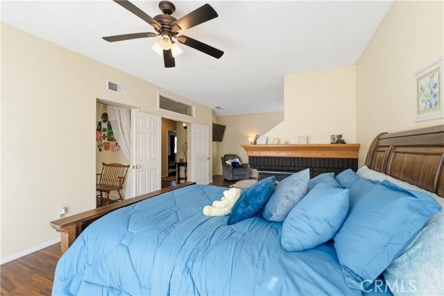 42339 Round Hill, Lancaster, CA 93536