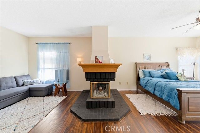 42339 Round Hill, Lancaster, CA 93536