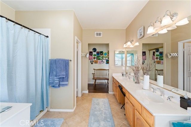 42339 Round Hill, Lancaster, CA 93536