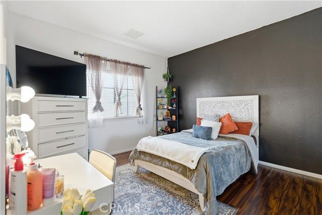 42339 Round Hill, Lancaster, CA 93536