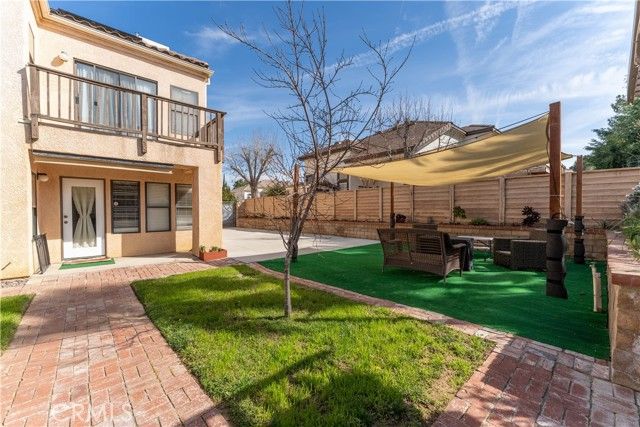 42339 Round Hill, Lancaster, CA 93536