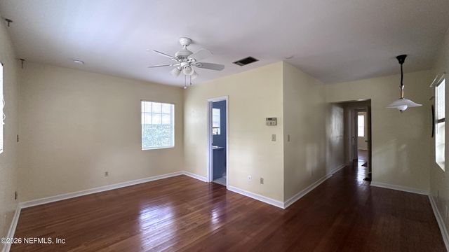 2836 IONIC Avenue, Jacksonville, FL 32210