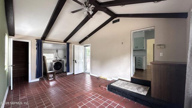 2836 IONIC Avenue, Jacksonville, FL 32210