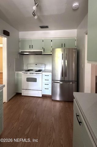 2836 IONIC Avenue, Jacksonville, FL 32210