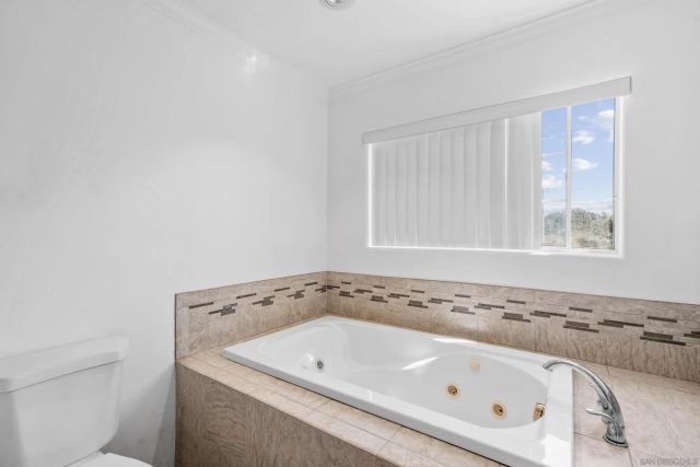 9784 Mizpah Spur, Descanso, CA 91916