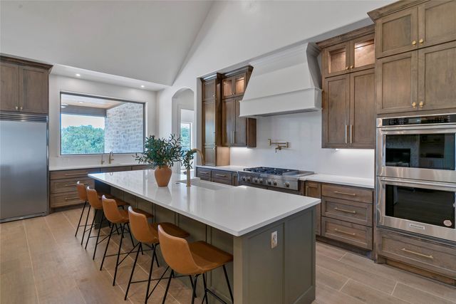 312 Elliott Court, Cresson, TX 76035
