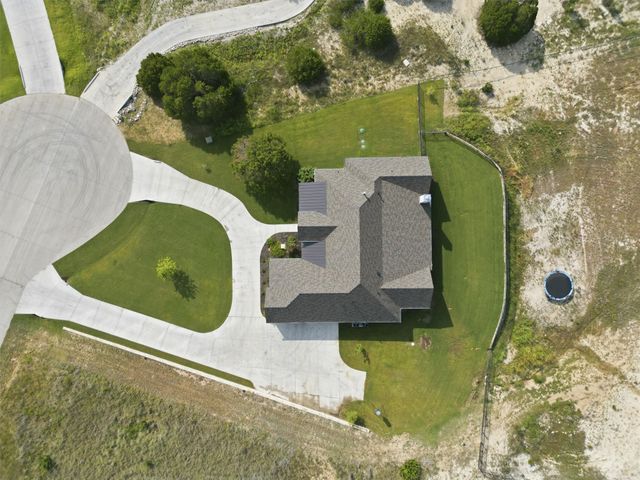 312 Elliott Court, Cresson, TX 76035