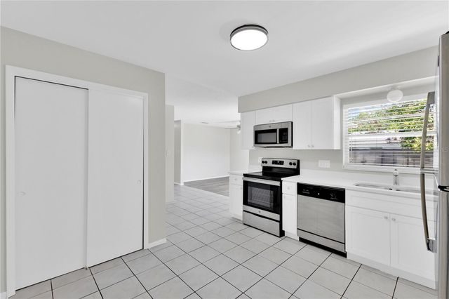 2733 MINT DRIVE, Orlando, FL 32837