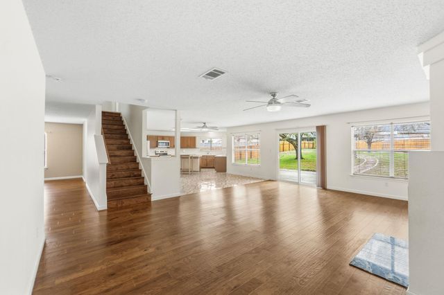 805 Catumet DR, Pflugerville, TX 78660