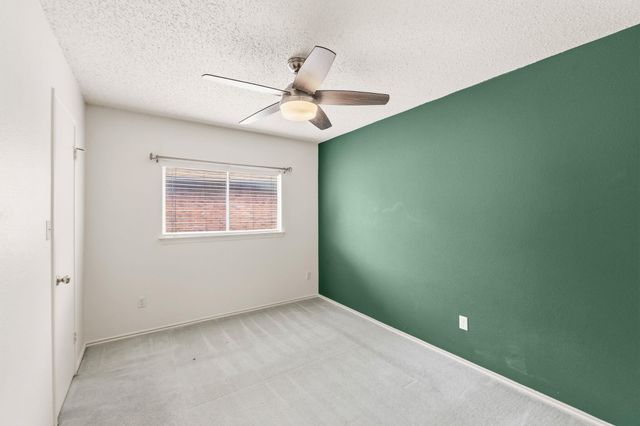 805 Catumet DR, Pflugerville, TX 78660