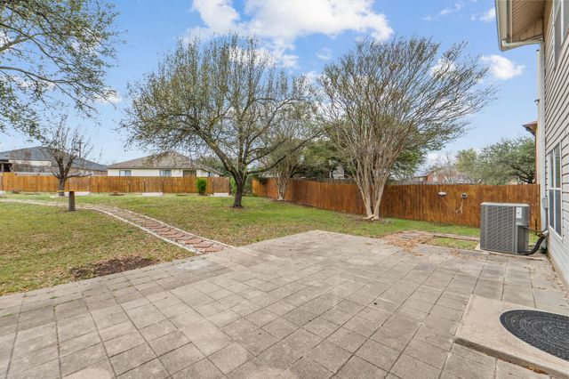 805 Catumet DR, Pflugerville, TX 78660