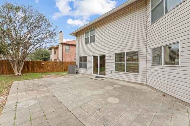 805 Catumet DR, Pflugerville, TX 78660