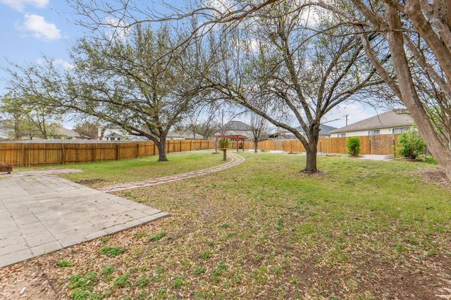 805 Catumet DR, Pflugerville, TX 78660