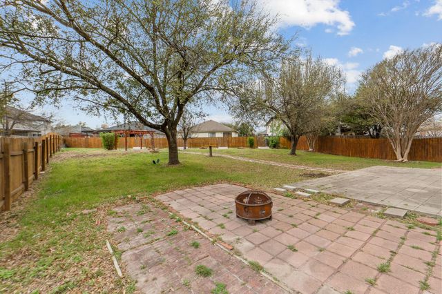 805 Catumet DR, Pflugerville, TX 78660