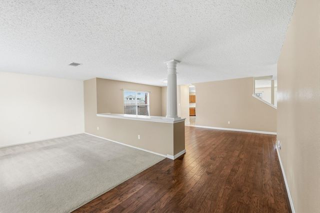 805 Catumet DR, Pflugerville, TX 78660