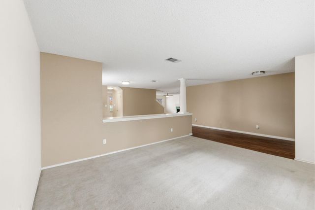 805 Catumet DR, Pflugerville, TX 78660