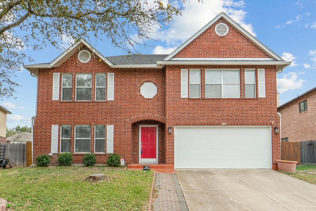805 Catumet DR, Pflugerville, TX 78660