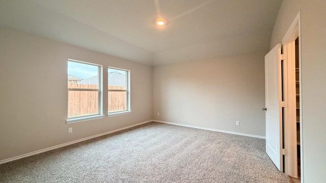 560 ARROYO Drive, Cleburne, TX 76033