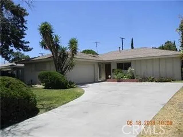 9671 Geyser Avenue, Northridge, CA 91324