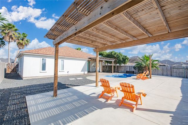 14029 Coquina Bay Ave, Corpus Christi, TX 78418