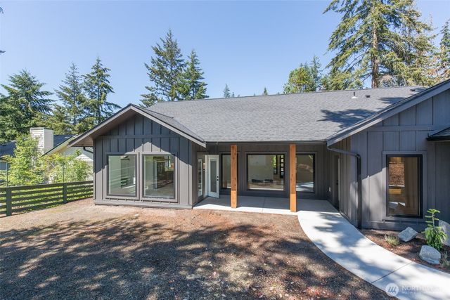 110 Hogans Vista, Sequim, WA 98382