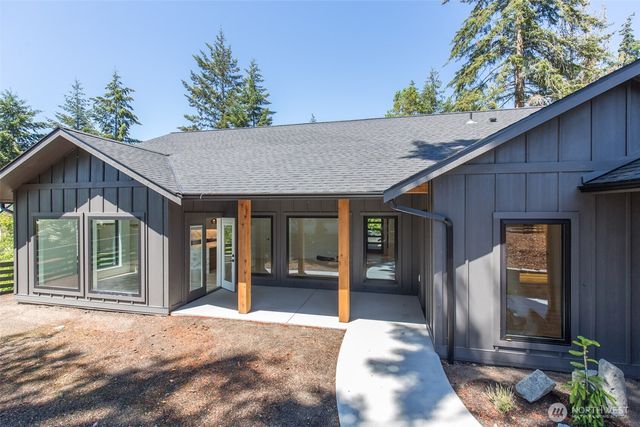 110 Hogans Vista, Sequim, WA 98382