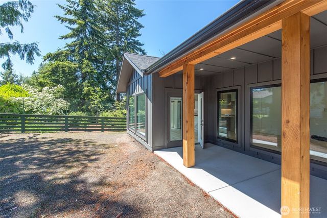 110 Hogans Vista, Sequim, WA 98382