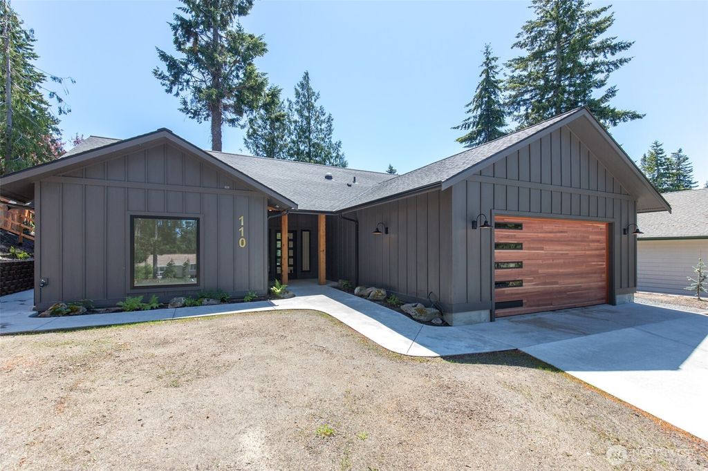110 Hogans Vista, Sequim, WA 98382