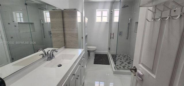 11424 NW 94th Place 7, Hialeah Gardens, FL 33018