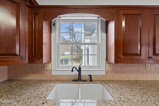 104 Magnolia Drive, Greeneville, TN 37743