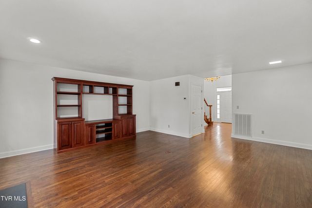 104 Magnolia Drive, Greeneville, TN 37743