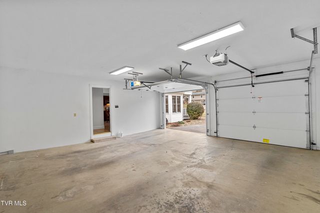 104 Magnolia Drive, Greeneville, TN 37743