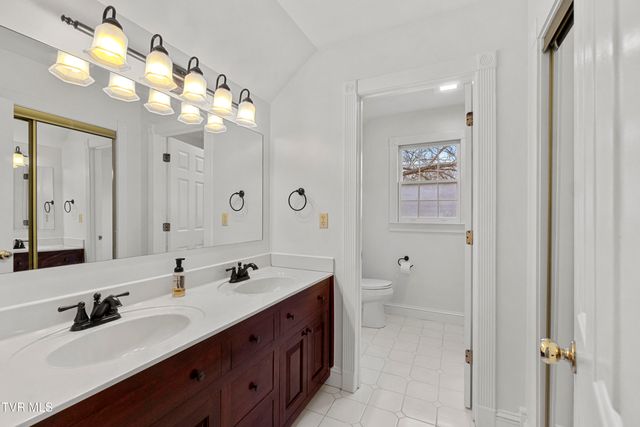 104 Magnolia Drive, Greeneville, TN 37743