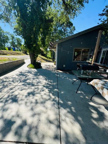 2378 Barbour Rd, Valley Springs, CA 95252