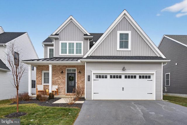 1847 EMERALD WAY, Mount Joy, PA 17552