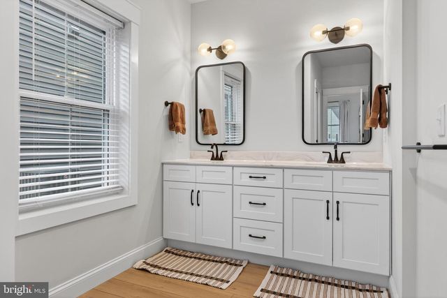 1847 EMERALD WAY, Mount Joy, PA 17552