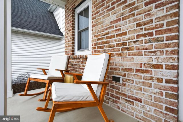 1847 EMERALD WAY, Mount Joy, PA 17552