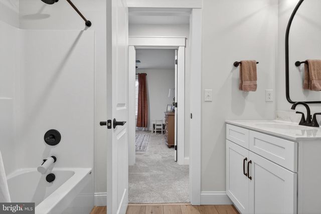 1847 EMERALD WAY, Mount Joy, PA 17552