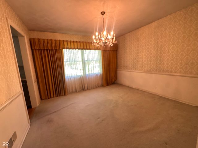 5924 Allisonville, Indianapolis, IN 46220