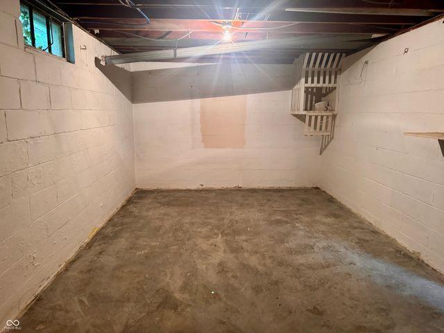 5924 Allisonville, Indianapolis, IN 46220