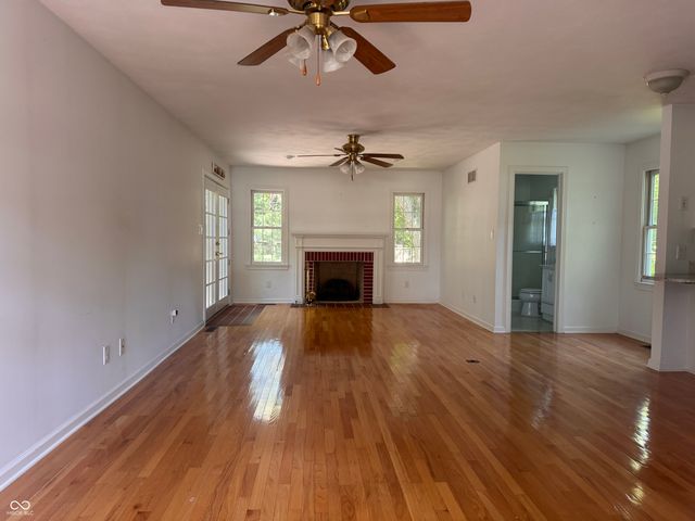 5924 Allisonville, Indianapolis, IN 46220