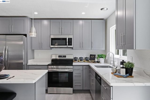 113 De Paul Dr, Vallejo, CA 94589