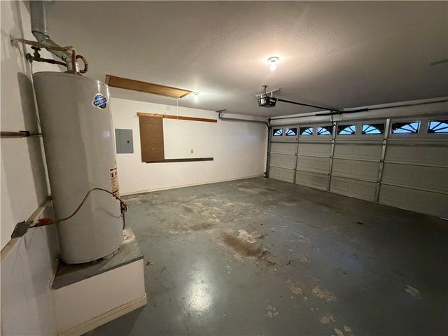 706 Meghan Street A, Siloam Springs, AR 72761