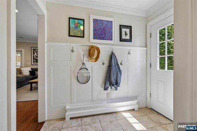 408 Drury Lane, Wyckoff, NJ 07481