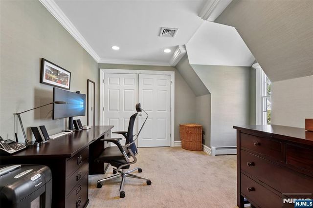 408 Drury Lane, Wyckoff, NJ 07481